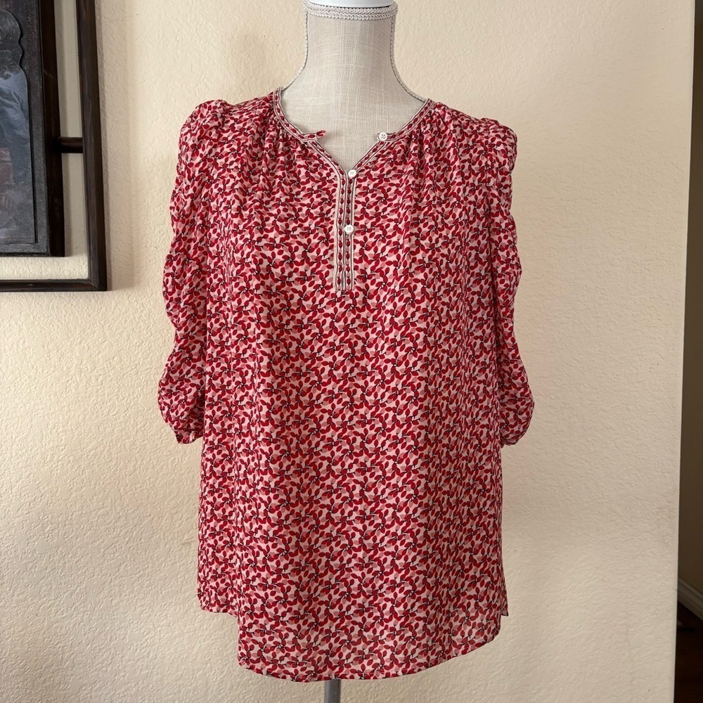 Max Studio Floral Split Neck Ruched Sleeve Blouse Medium Red Pink 1709D76